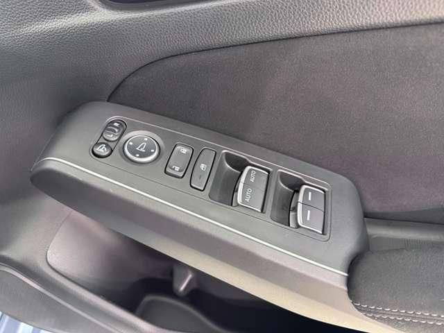 CIVIC hatchback