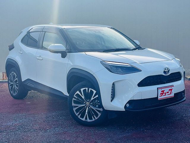 YARIS CROSS HYBRID