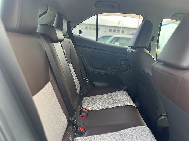YARIS CROSS HYBRID