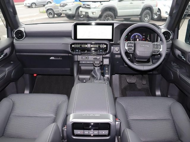 LANDCRUISER 250