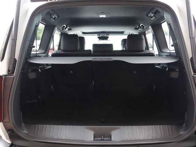 LANDCRUISER 250