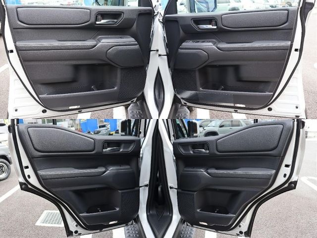 LANDCRUISER 250