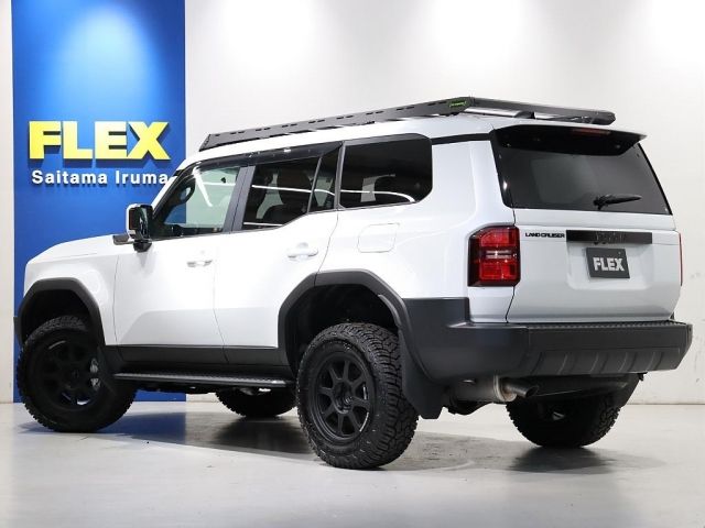 LANDCRUISER 250