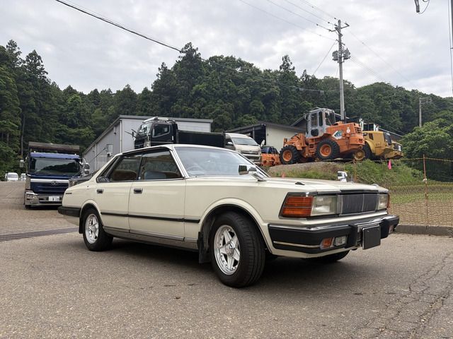 CEDRIC hardtop