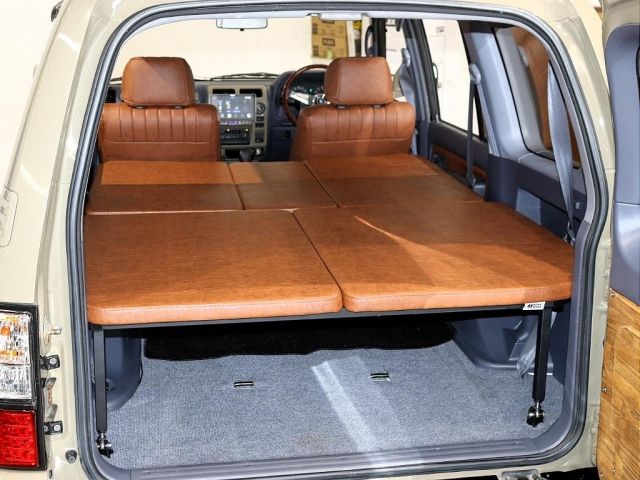 LANDCRUISER PRADO