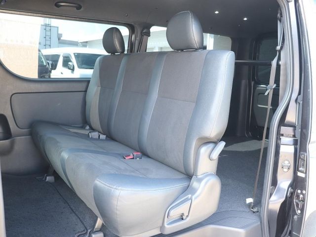 HIACE van 2WD