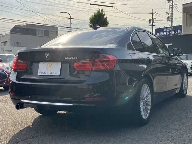 BMW 3series sedan