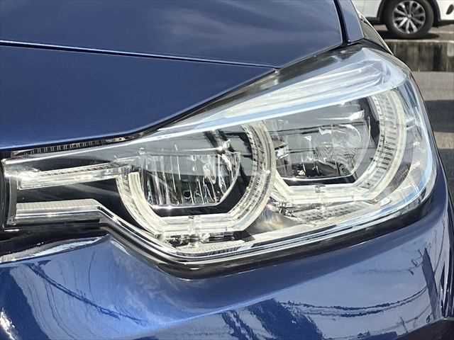 BMW 3series sedan