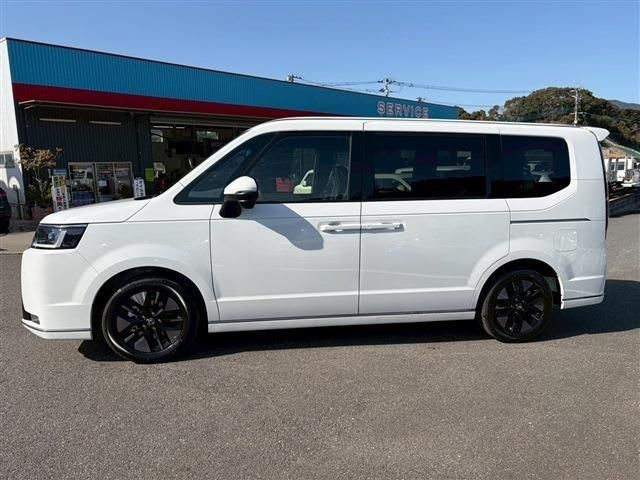 STEPWAGON e:HEV SPADA