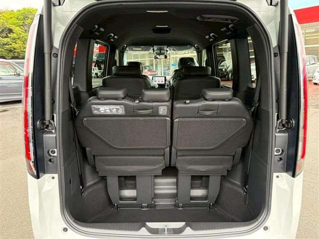STEPWAGON e:HEV SPADA