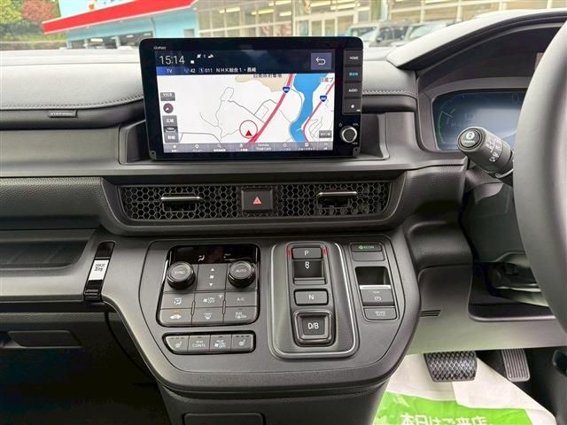 STEPWAGON e:HEV SPADA