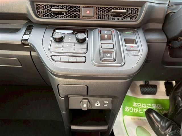 STEPWAGON e:HEV SPADA