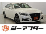 CROWN sedan hybrid