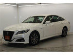 CROWN sedan hybrid