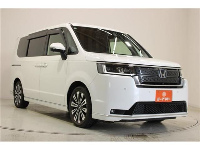 STEPWAGON e:HEV SPADA
