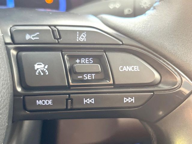 YARIS CROSS HYBRID