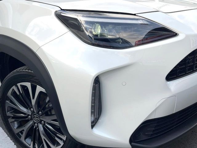 YARIS CROSS HYBRID