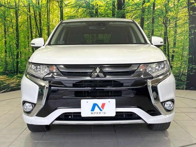 OUTLANDER PHEV