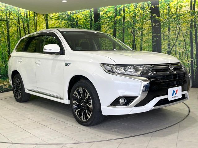 OUTLANDER PHEV