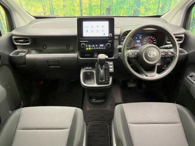 SIENTA HYBRID