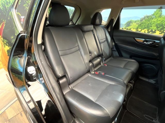 X-TRAIL 2WD