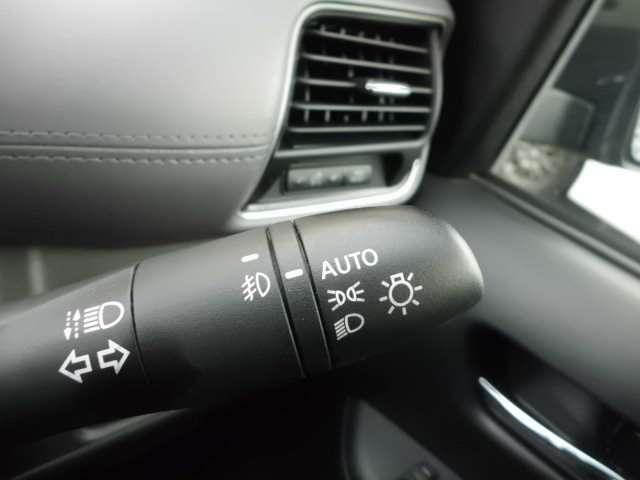 SERENA  S-HYBRID 4WD