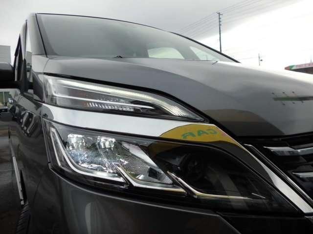 SERENA  S-HYBRID 4WD