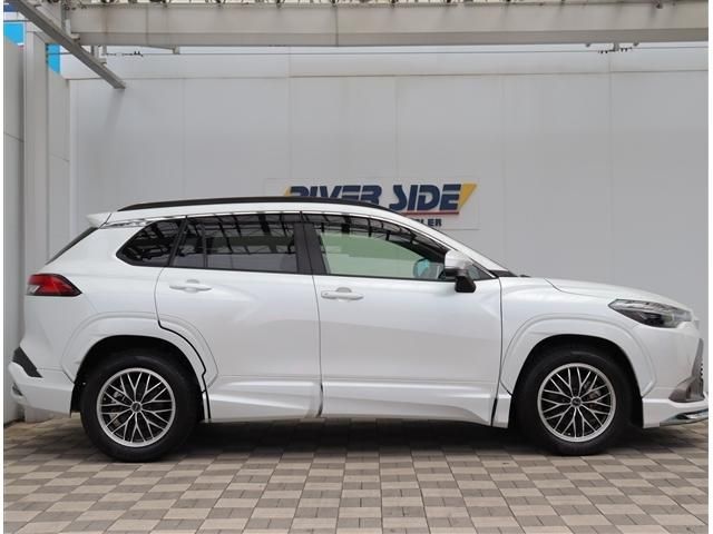 COROLLA CROSS HYBRID