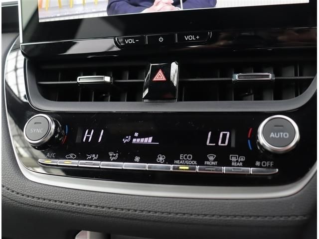 COROLLA CROSS HYBRID