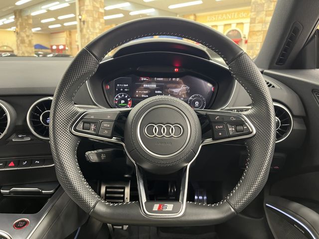 AUDI TTS coupe