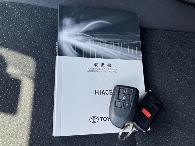 HIACE van 4WD