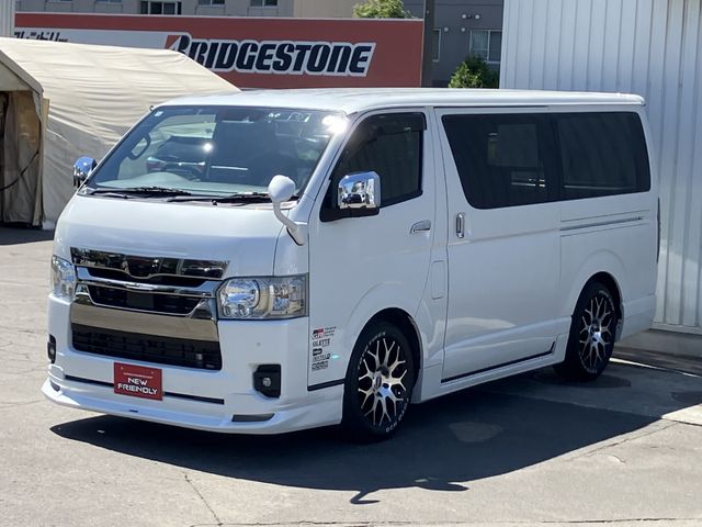 HIACE van 4WD
