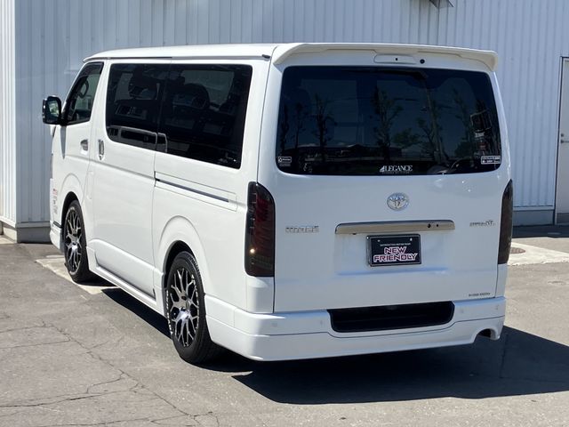 HIACE van 4WD