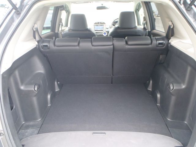 FIT SHUTTLE HYBRID