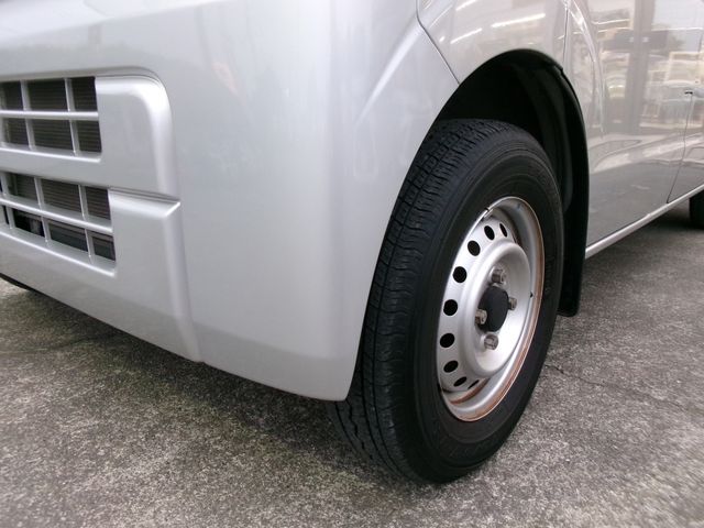 MINICAB van