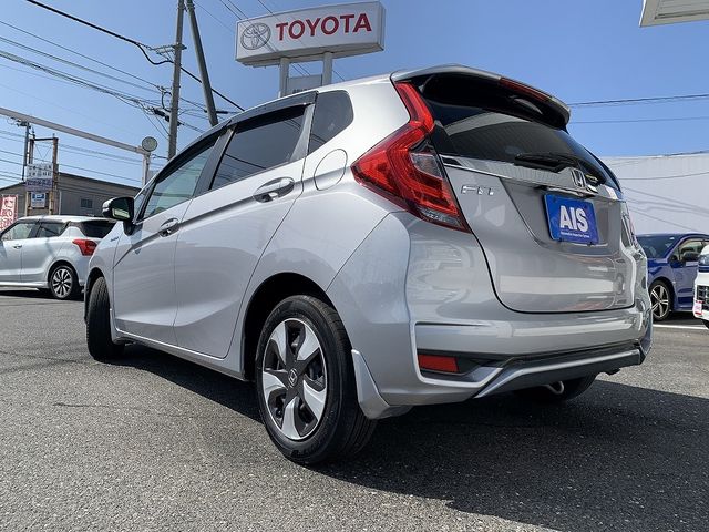 FIT HYBRID