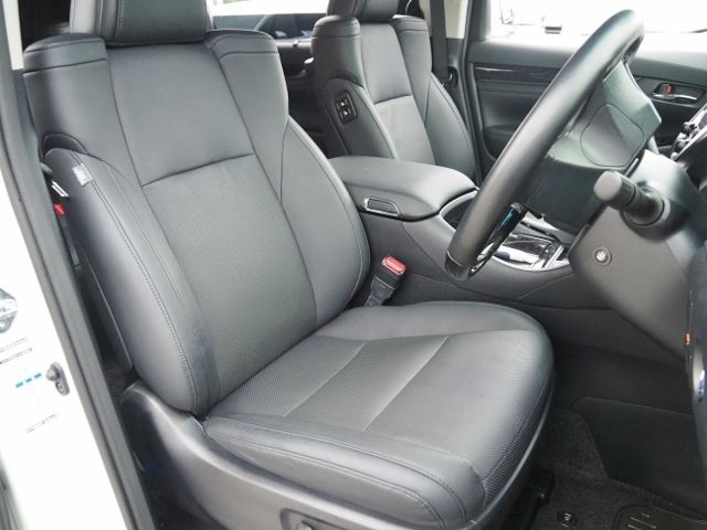 ALPHARD hybrid 4WD