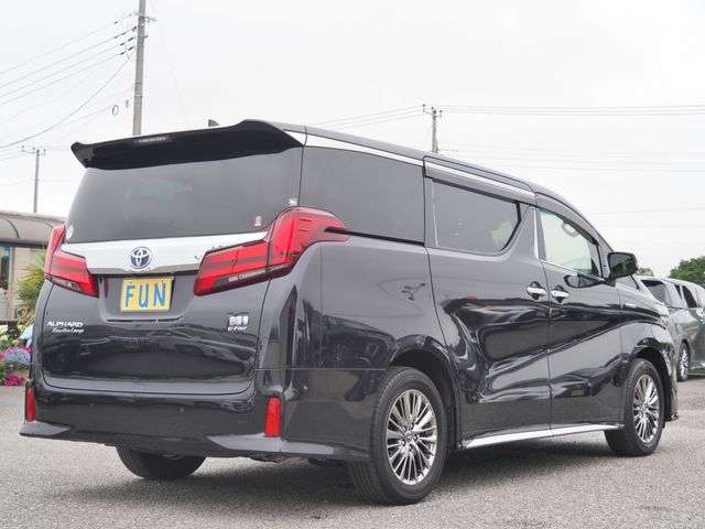 ALPHARD hybrid 4WD
