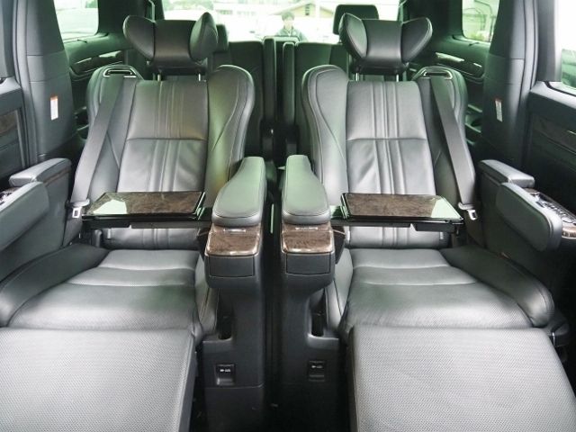 ALPHARD hybrid 4WD