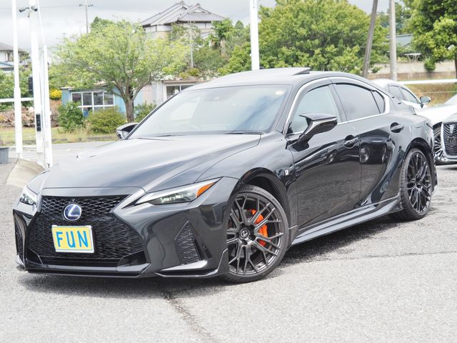 LEXUS IS300h