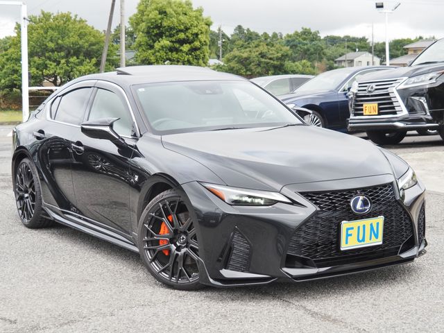 LEXUS IS300h