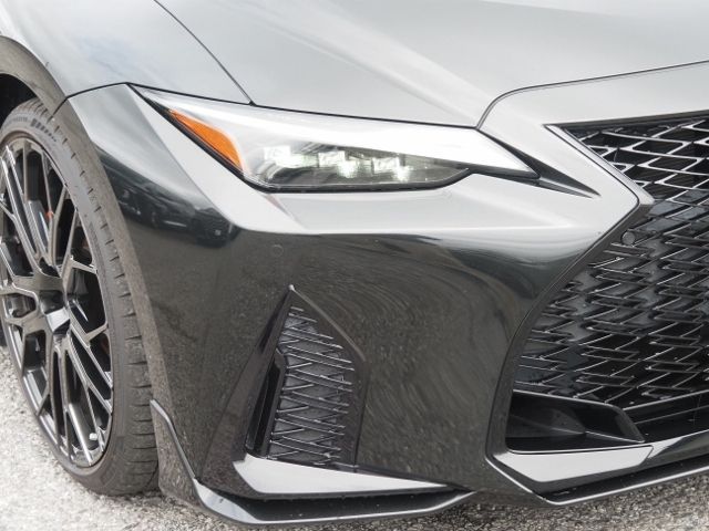 LEXUS IS300h