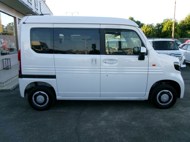 N-VAN 4WD