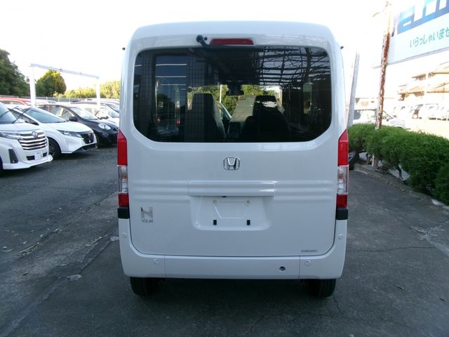 N-VAN 4WD