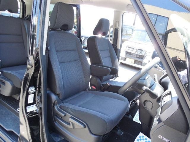 SERENA  S-HYBRID 4WD
