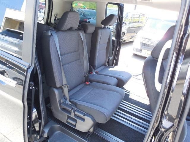 SERENA  S-HYBRID 4WD