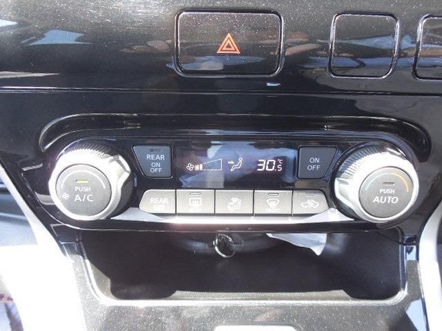 SERENA  S-HYBRID 4WD