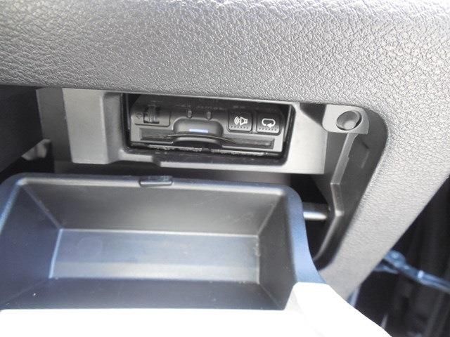 SERENA  S-HYBRID 4WD