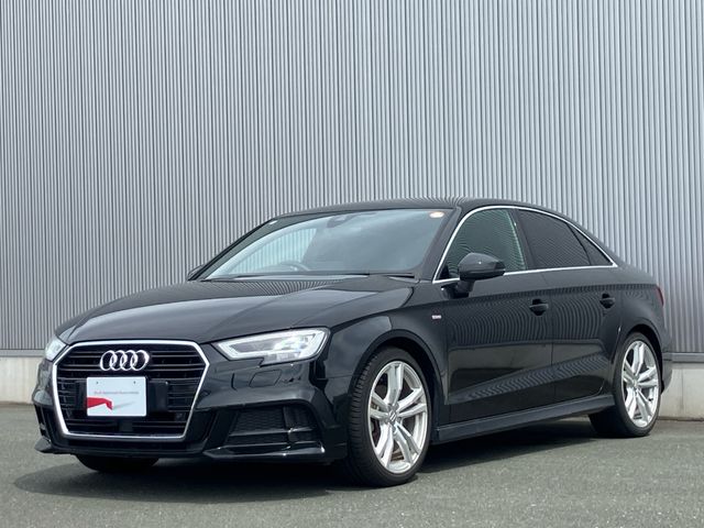 AUDI A3 Sedan