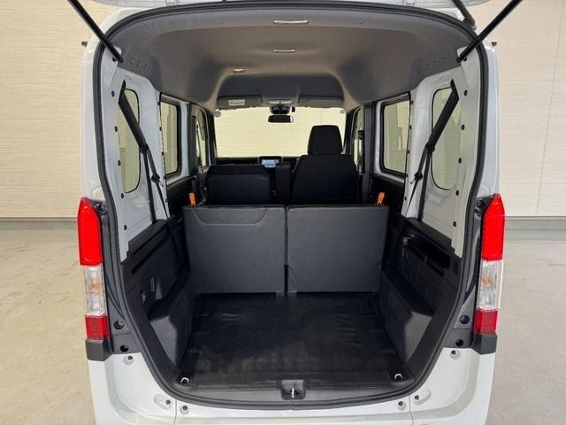 N-VAN